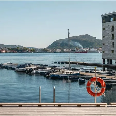 Modern Near The Sea In Apartmán *
